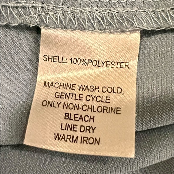 House of Harlow Button Down Blouse Baby Blue Size M - Picture 9 of 9